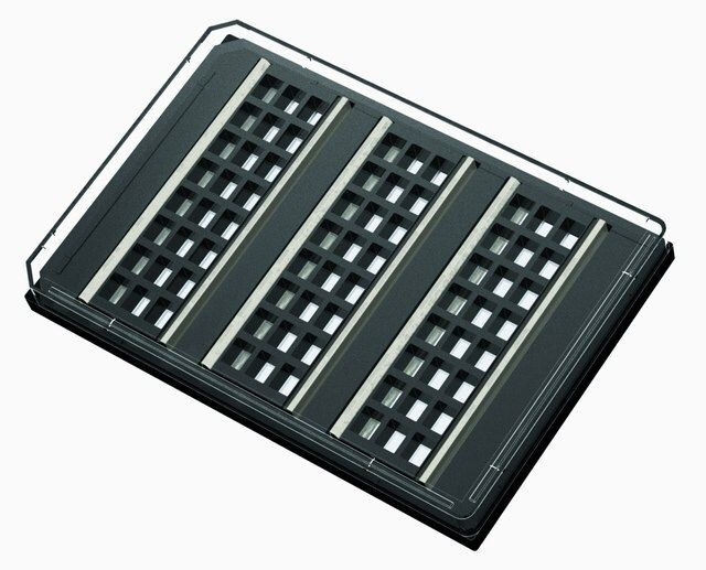 Grace Bio-Labs ProPlate<sup>®</sup> microarray system tray set