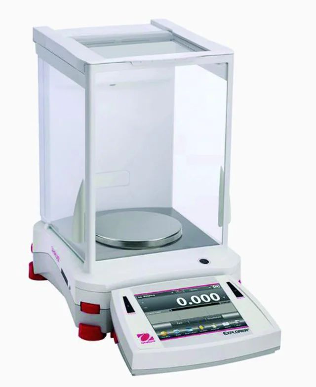 Ohaus<sup>®</sup> Explorer<sup>®</sup> precision balance