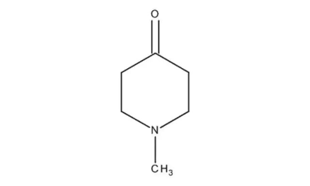 1-Methyl-4-piperidinone