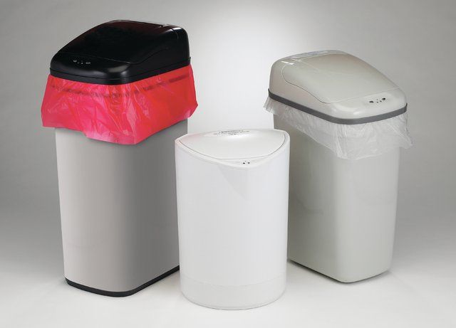 Scienceware<sup>®</sup> Touch Free<sup>TM</sup> automatic waste can