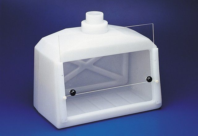 Bench-top fume hood