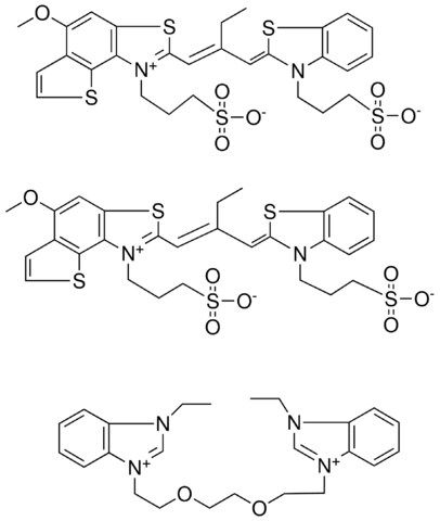 3-ETHYL-1-(2-{2-[2-(3-ETHYL-3H-BENZIMIDAZOL-1-IUM-1-YL)ETHOXY]ETHOXY}ETHYL)-3H-BENZIMIDAZOL-1-IUM BIS[3-((2Z)-2-{(2E)-2-ETHYL-3-[5-METHOXY-1-(3-SULFONATOPROPYL)THIENO[2,3-E][1,3]BENZOTHIAZOL-1-IUM-2-YL]-2-PROPENYLIDENE}-1,3-BENZOTHIAZOL-3-YL)-1-PROPANESULFONATE]