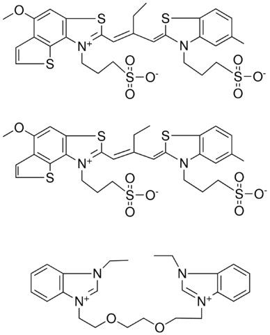 3-ETHYL-1-(2-{2-[2-(3-ETHYL-3H-BENZIMIDAZOL-1-IUM-1-YL)ETHOXY]ETHOXY}ETHYL)-3H-BENZIMIDAZOL-1-IUM BIS[3-((2Z)-2-{(2E)-2-ETHYL-3-[5-METHOXY-1-(3-SULFONATOPROPYL)THIENO[2,3-E][1,3]BENZOTHIAZOL-1-IUM-2-YL]-2-PROPENYLIDENE}-5-METHYL-1,3-BENZOTHIAZOL-3-YL)-1-PROPANESULFONATE]